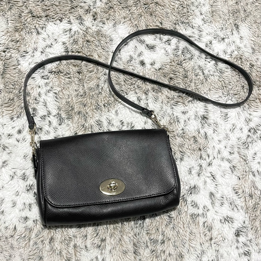 Coach Penny Pocket navy blue and gold crossbody flap leather handbag purse